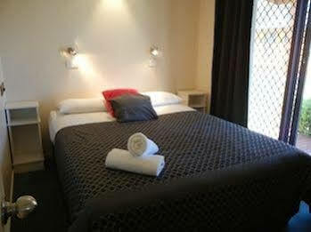 Boomerang Way Tourist Park Holiday park Tocumwal